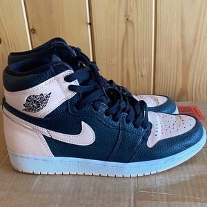 Crimson tint Jordan 1